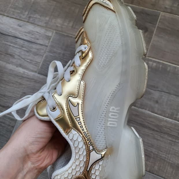 디올 스니커즈 38 240-245
