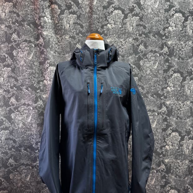 mountain hard wear 마운틴하드웨어 바람막이