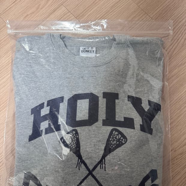 Wild donkey Holy Cross 스웻셔츠 사이즈L