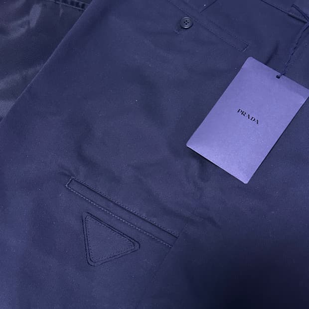 [48] 프라다 버뮤다 치노 팬츠 다크 네이비