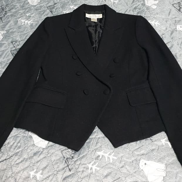 MAK IN STYLE 크롭 피크트라펠 블레이저 블랙 (66)