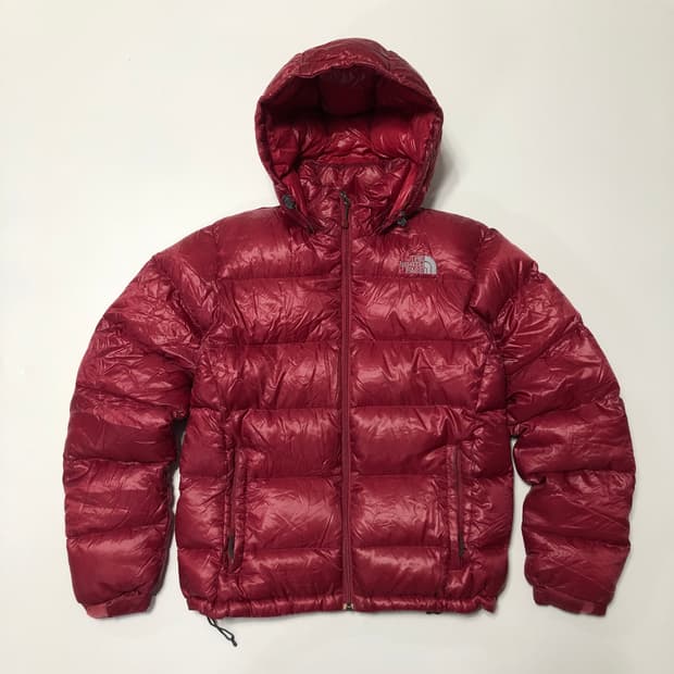 노스페이스 700 스킴스맛 애벌레 패딩 