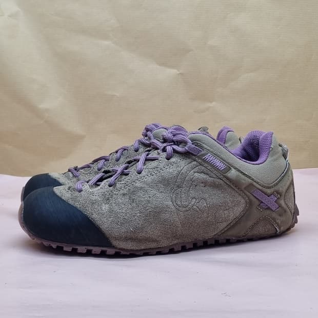 킹재스퍼 여성 스니커즈 225