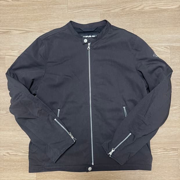 디젤 j 글로리 블랙 L 팝니다