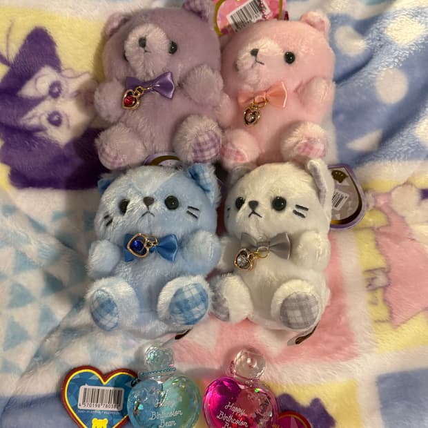 세트) 탄생석 곰 고양이 인형 키링 산리오 키티 태닝 리락쿠마