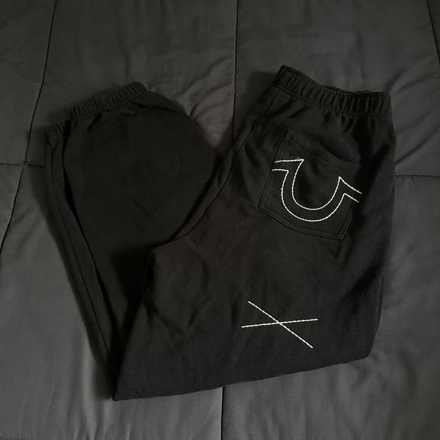 트루 릴리전 벤딩 와이드 스웻팬츠 블랙 L