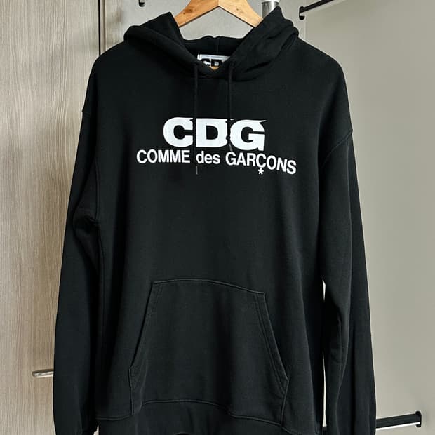 CDG 꼼데가르송 후드티 블랙