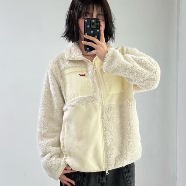 리바이스 블럭 아이보리 후리스