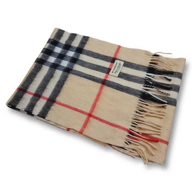 버버리 캐미시어 노바체크 머플러