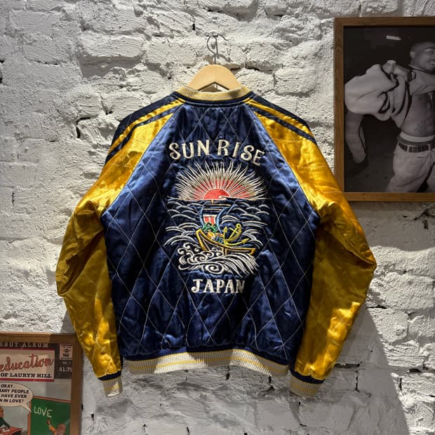 japan 드레곤 플라이 스카쟌 리버서블 자켓