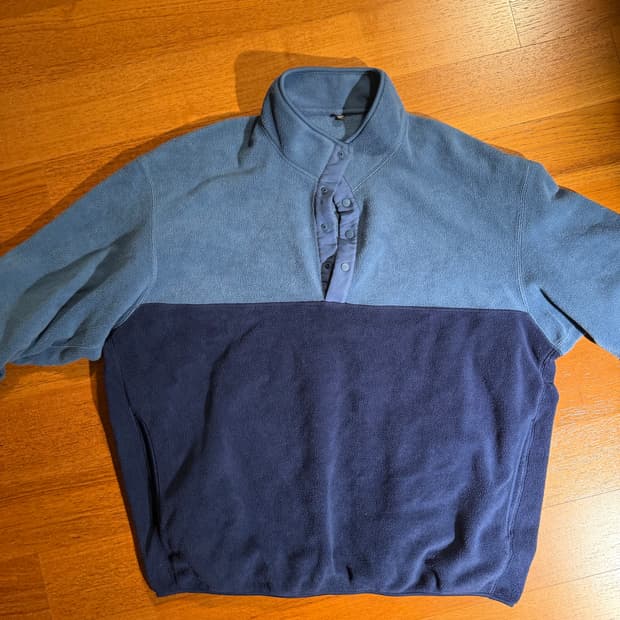 유니클로 아노락 플리스