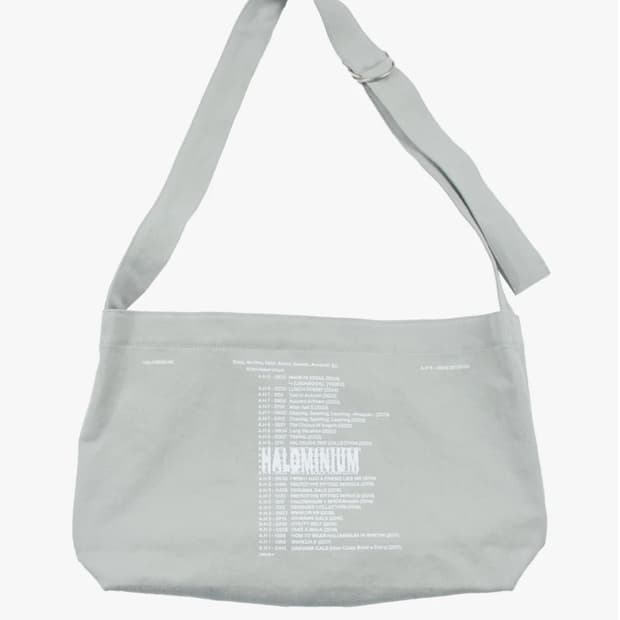 할로미늄 캔버스 백 새상품