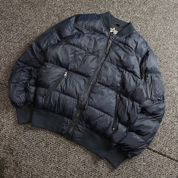 알파인더스트리 MA-1 경량 다운 봄버 점퍼 4155