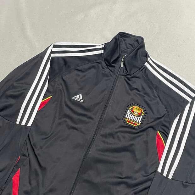 100 아디다스 FC 서울 블랙 트랙탑