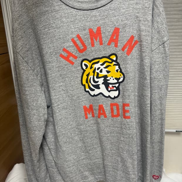 휴먼메이드 롱슬리브 