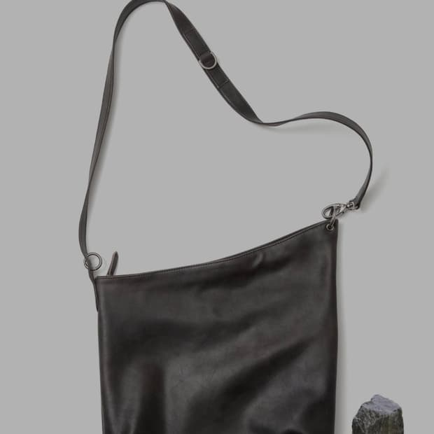 해칭룸 Archer Bag Cow Leather Vintage Brown