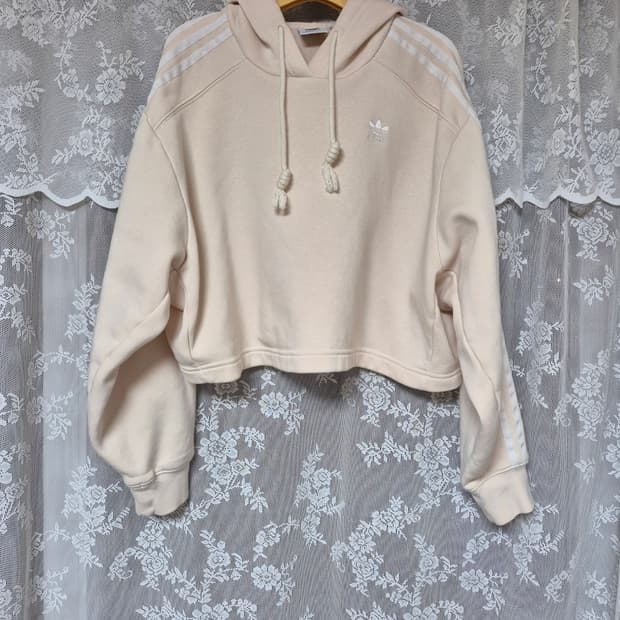 아디다스 크롭 크림