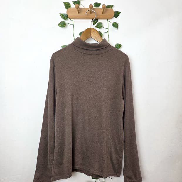 초코브라운 목폴라 슬리브