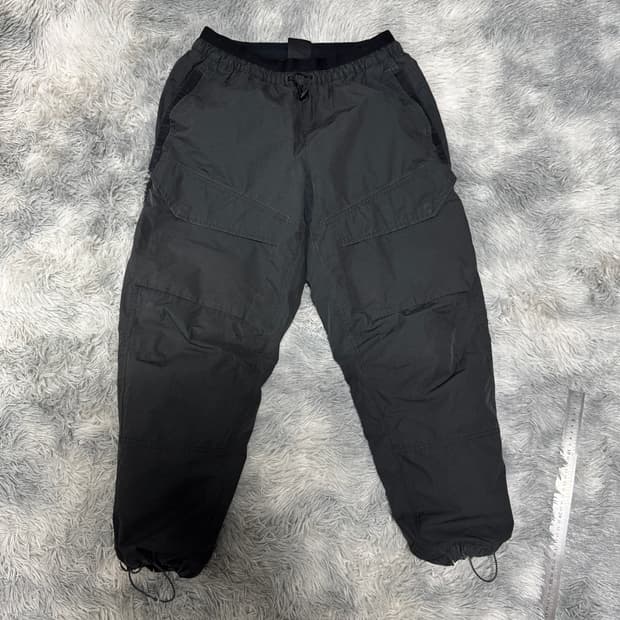 나이키 테크 조거팬츠 M사이즈