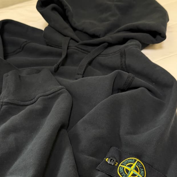 스톤아일랜드 후드티 25fw