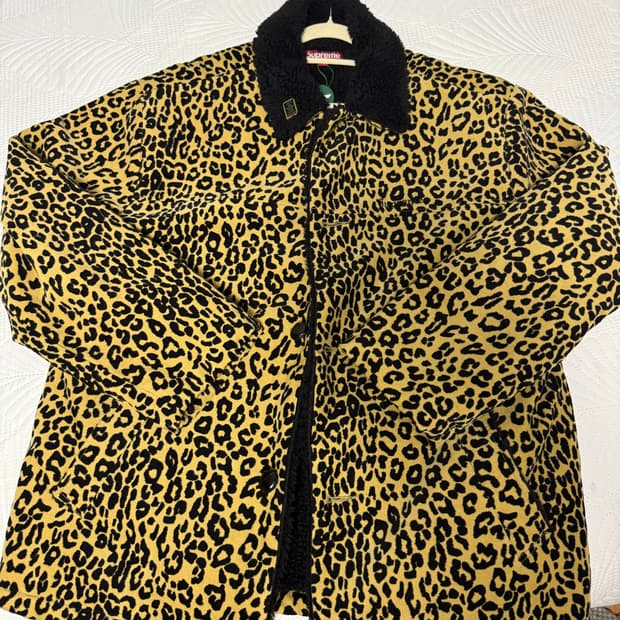 [XL] 슈프림 킨더만 언컷 코듀로이 카 코트 레오파드 - 24FW