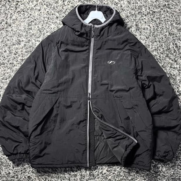 필루미네이트 2way 지퍼 블랙XL 경량 패딩점퍼.