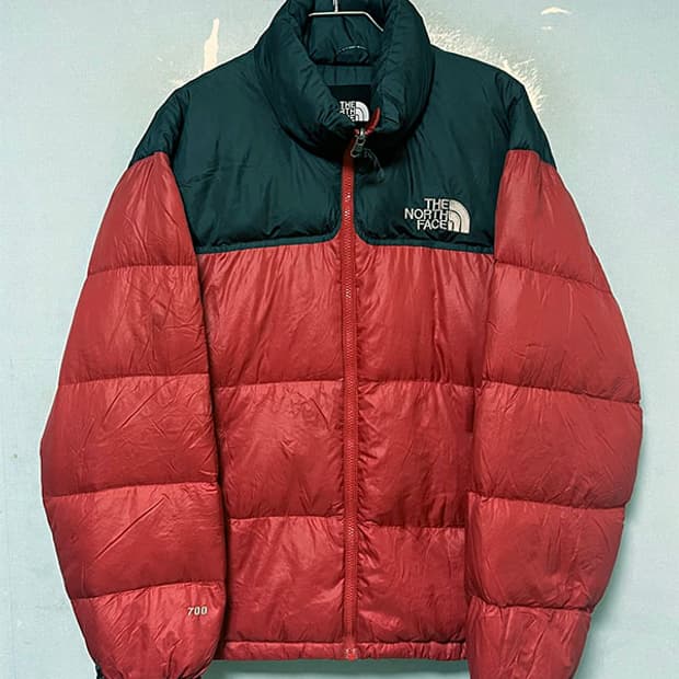 노스페이스700 남자 눕시패딩 구스 빨검 95-100 