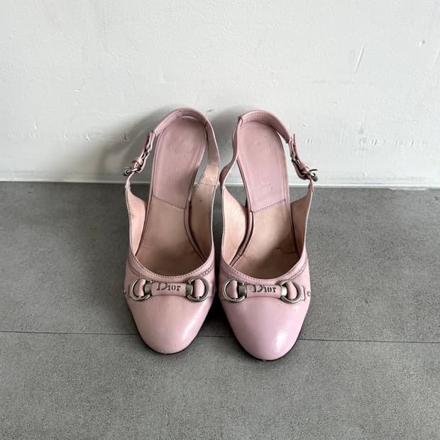 디올 슬링힐 판매합니다