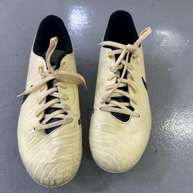 240 나이키 축구화 0406D