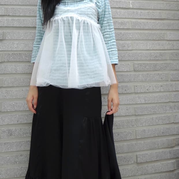 Lace frill layered bustier / white