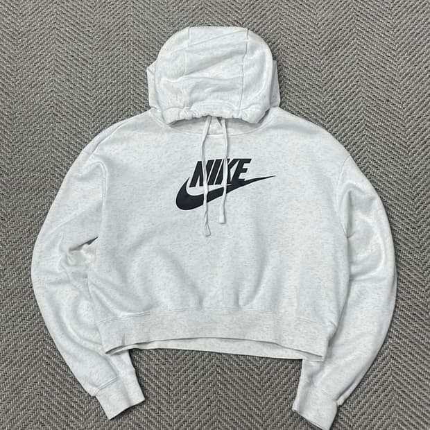 나이키 로고 크롭후드티 v0069