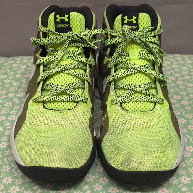 언더아머 키즈 GS 토치 2019 농구화 240