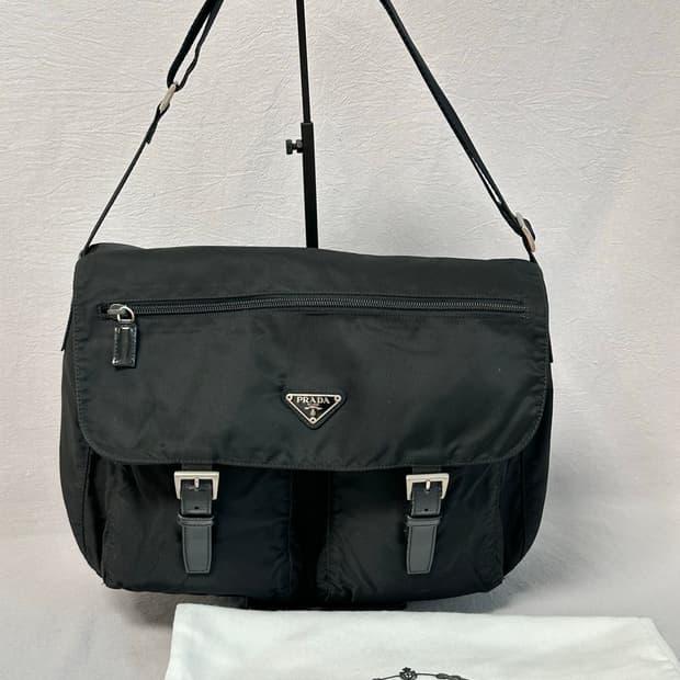 프라다 투포켓 나일론 포코노 메신저백 남녀공용