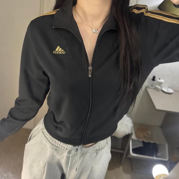 아디다스 골검 삼선 큐빅 트랙탑져지 🖤💛