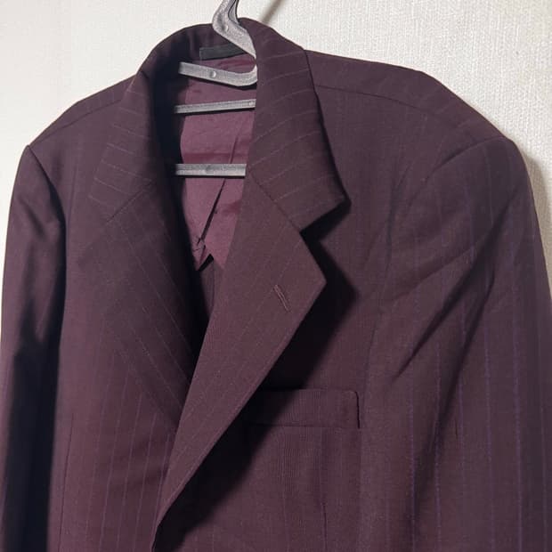 일본 도쿄 신주쿠 커스텀 와인색 스트라이프 정장 자켓