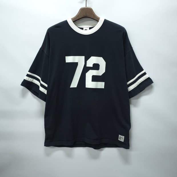 나이키 NSW 72 빅로고 링거 풋볼 반팔 티셔츠 (~110)