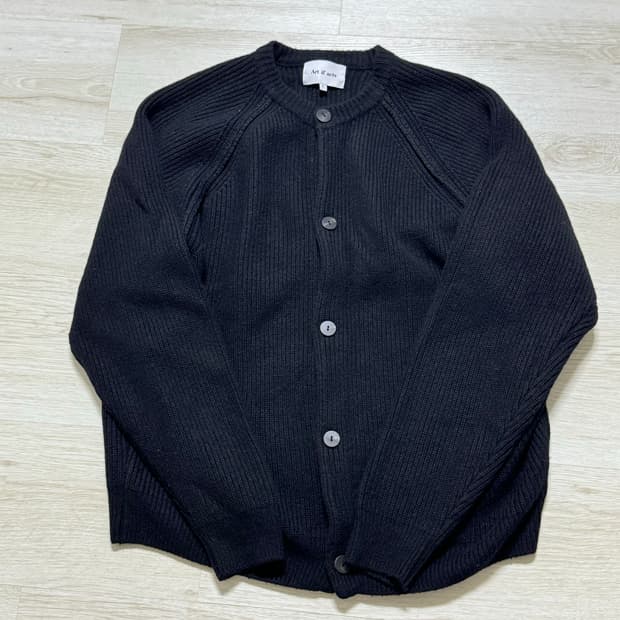 아트이프액츠 라운드넥 가디건 L