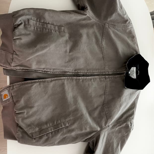 칼하트 WIP OG 산타 페 자켓 바리스타 L판매합니다