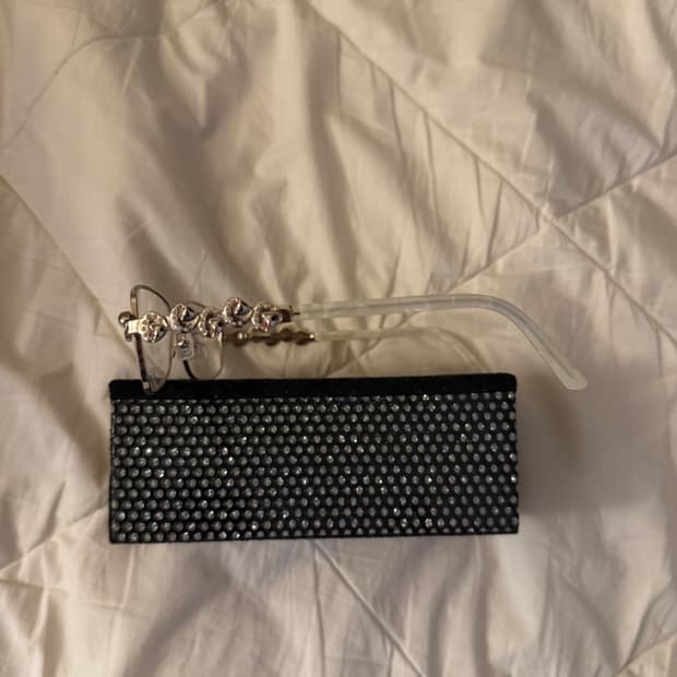 Assoluto 레터링 비즈 안경