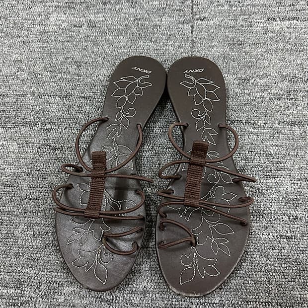 dkny 슬리퍼 230
