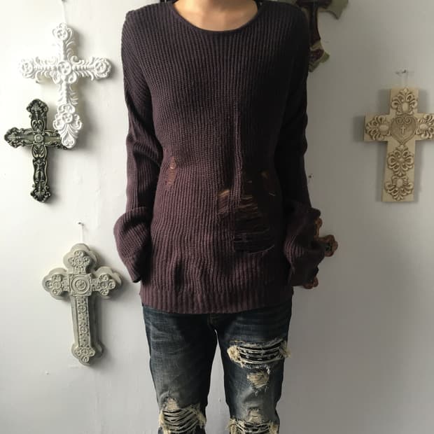 Damage knit