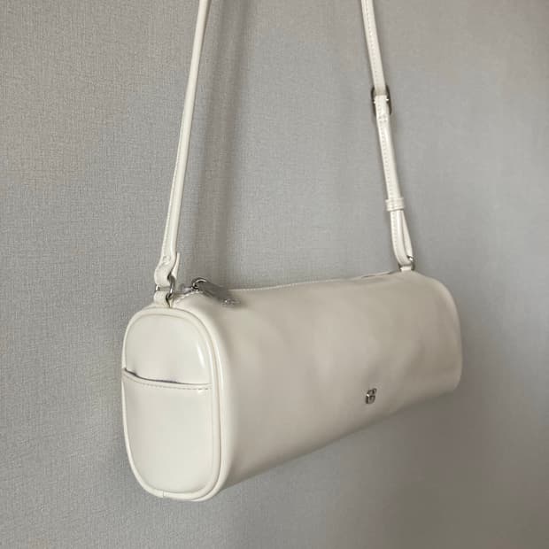 칼린 메이백 아이보리