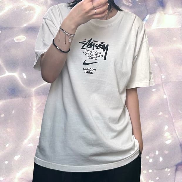 나이키 스투시 월트투어 반팔 티셔츠 화이트 나투시 L