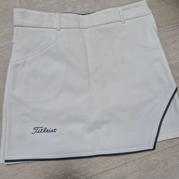 타이틀리스트 골프 스커트 S 