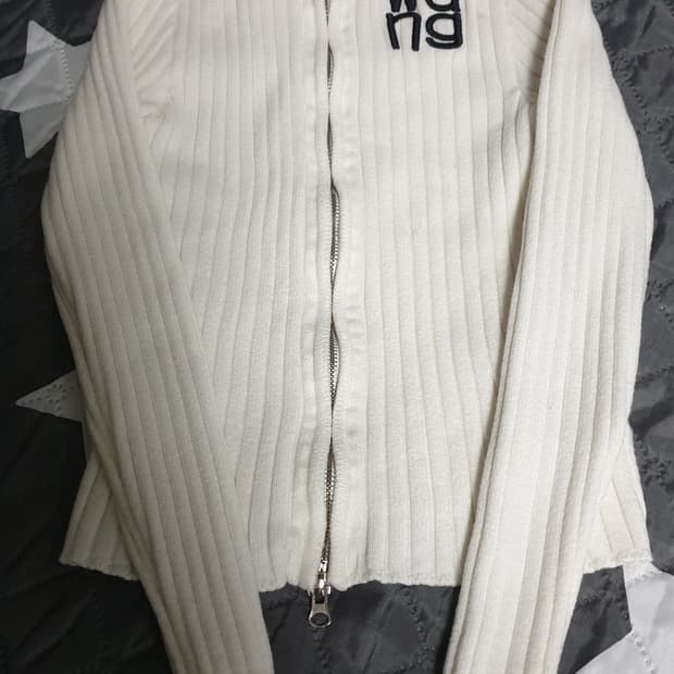 알렉산더왕 세미크롭 하프넥 집업니트 아이보리 (XS)