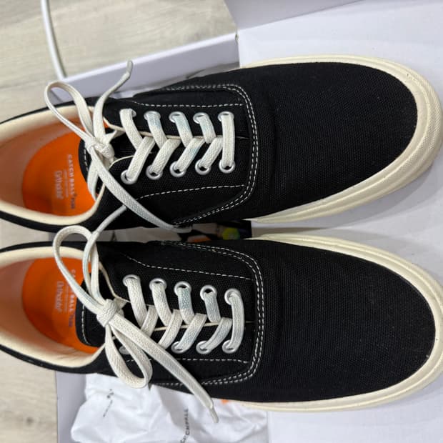 캐치볼 홀리데이 블랙 스니커즈 280