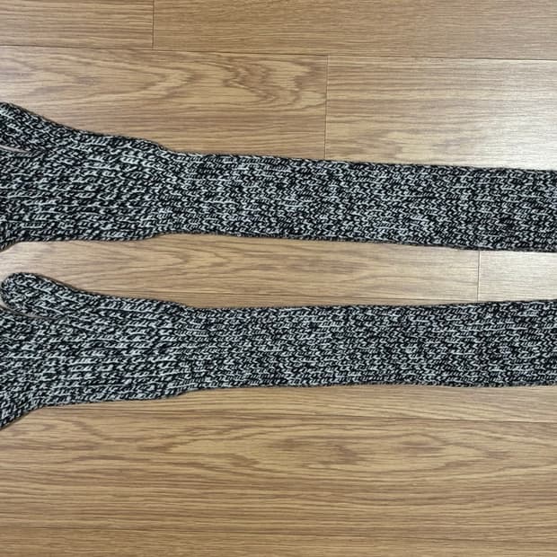 푸시버튼 롱 니트 장갑 