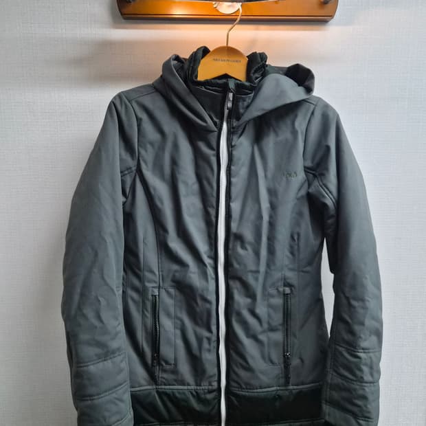 M) LOLE 점퍼 팝니다