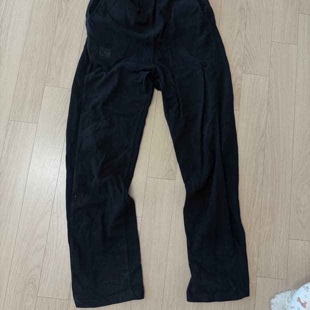 플라스틱프로덕트 팬츠 