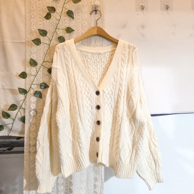 데일리 아방핏 가디건